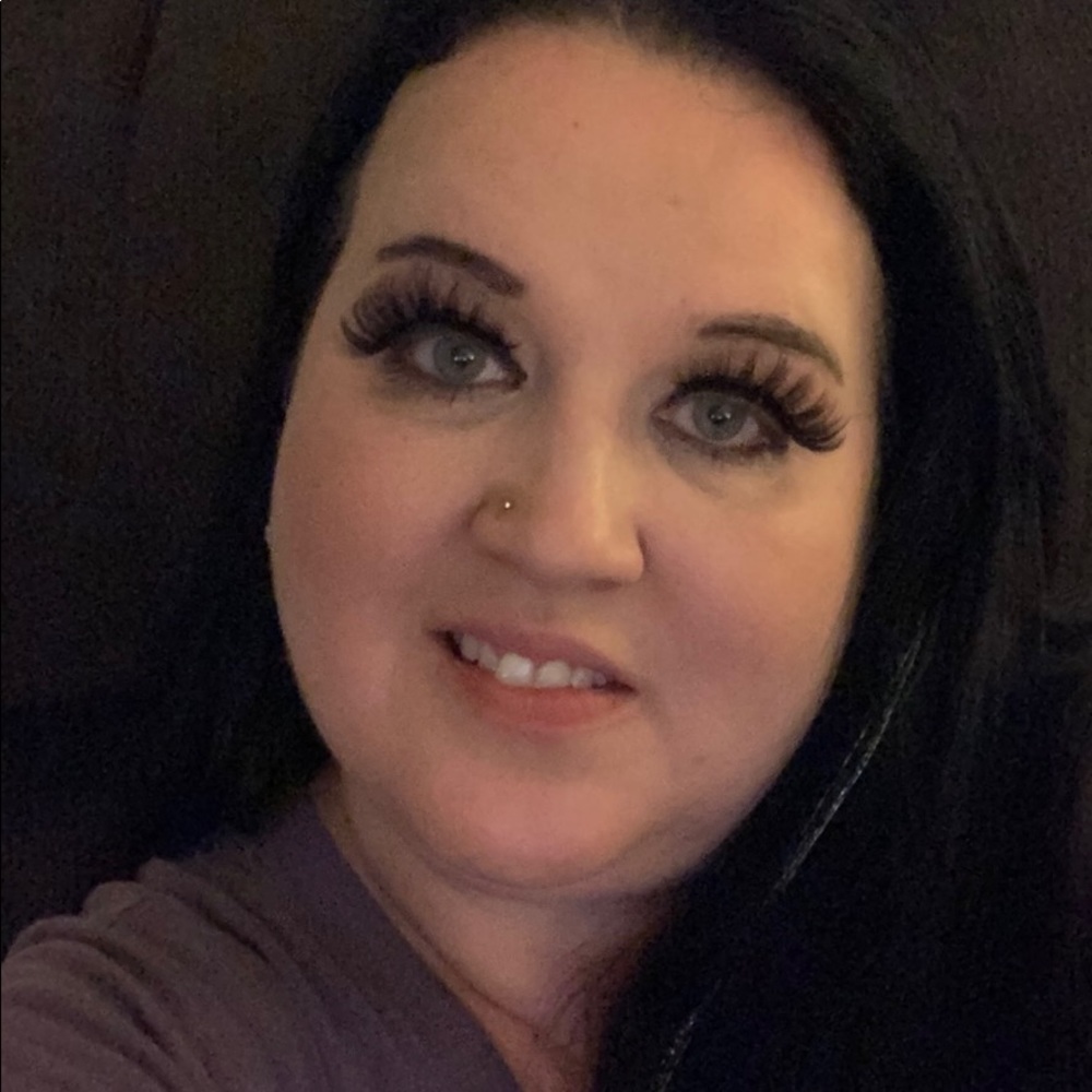 Meet your Posher, Joni